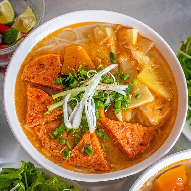 Bún chả cá Đà Nẵng 