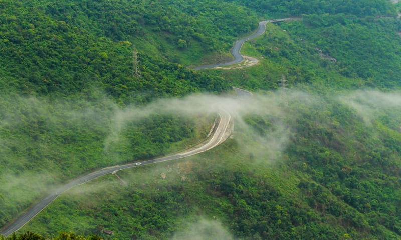 Đèo Hải Vân 